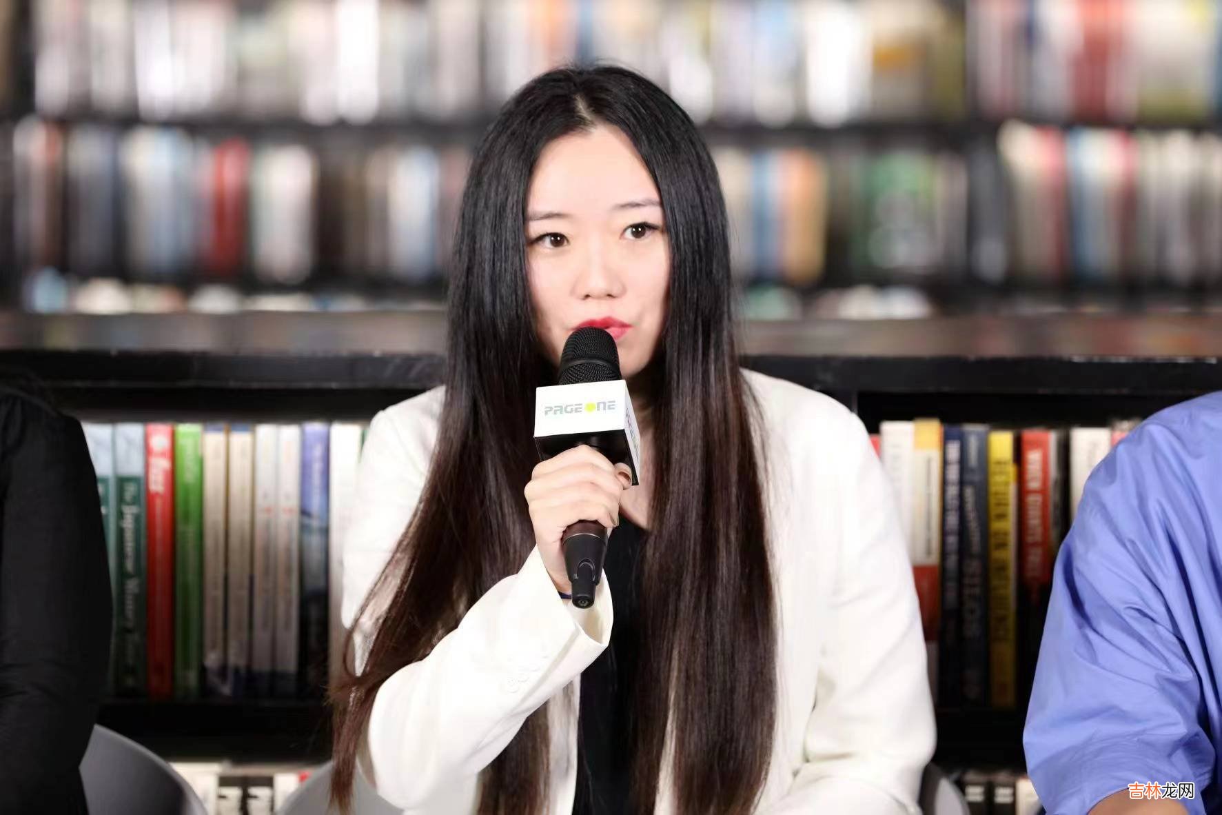 笛安《亲爱的蜂蜜》：孩子是这个世界的温情谜语