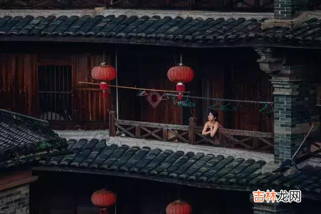 人间正道是沧桑，摔倒爬起是坚强，问心无愧是善良