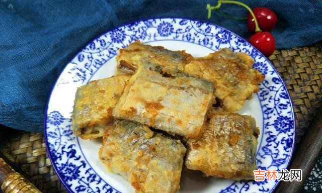 外婆用了30年的炸带鱼方法，5分钟上桌，外酥里嫩，不掉皮不粘锅
