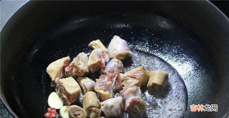 午餐只做了一道菜，婆婆却吃了1大碗，还说：比吃外卖强多了
