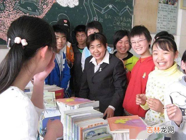 班主任：孩子，那个管你最狠的老师，其实爱你最深（家长读给孩子听）