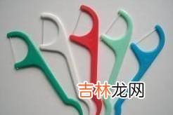 用牙线会让孩子牙缝变大？其实不用牙线才会让牙缝越来越大