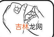 用牙线会让孩子牙缝变大？其实不用牙线才会让牙缝越来越大