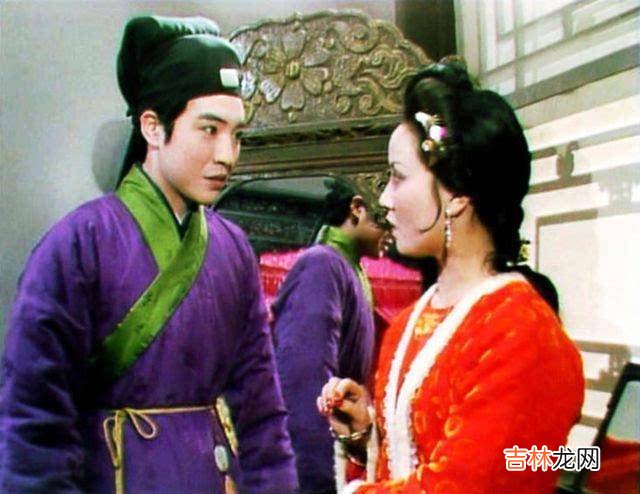 “亲嫂子，等死我了！”写出了贾瑞怎样的青春？飞蛾扑火的爱至死不悔