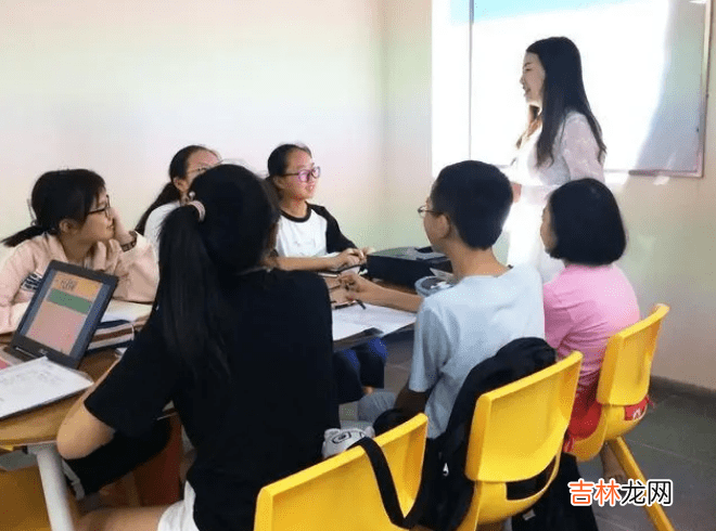 新型补课方式再度出现，取代传统补课班，教育“内卷”停不下来