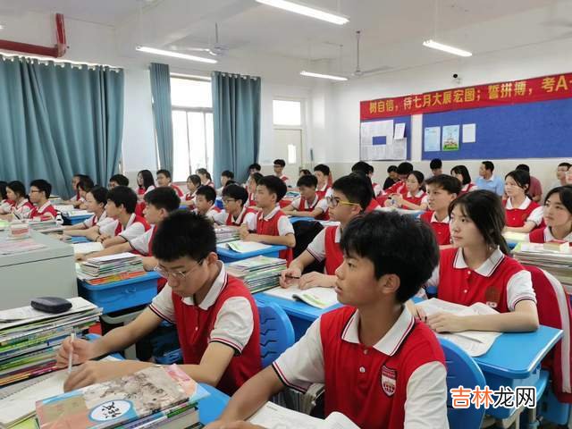 遇到校园霸凌怎么办？孩子教科书式的应对方法，怼得老师哑口无言