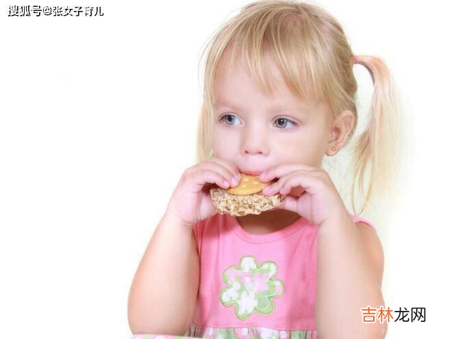 孩子喜欢吃零食，完全不让吃不现实，怎么吃零食更健康还促发育呢