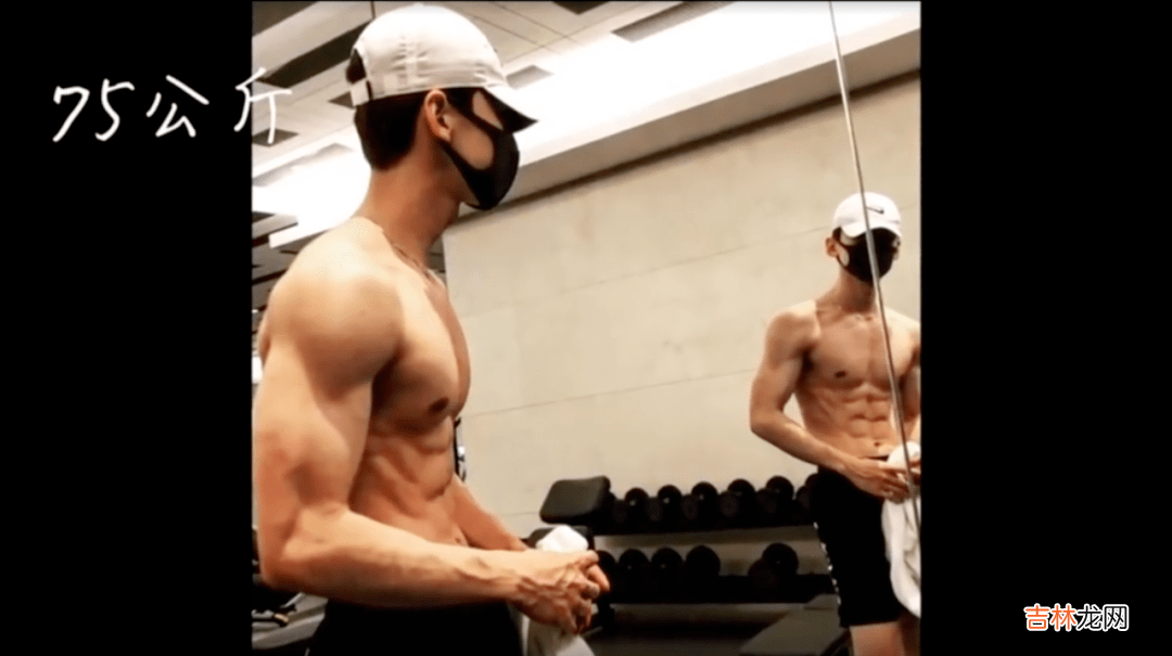我今年的恋爱理想型：健壮肌肉男
