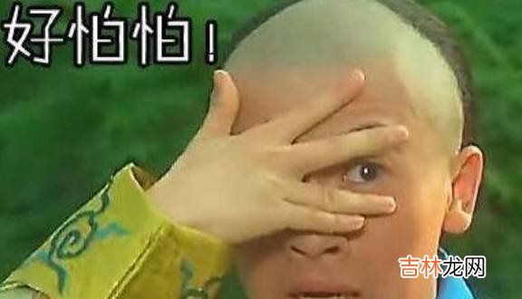 开心一刻：女人是水做的，女婴是蒸馏水做的……