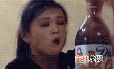 开心一刻：女人是水做的，女婴是蒸馏水做的……