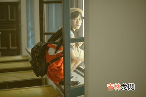 1.|越长大就越发觉，最离不开的还是家人