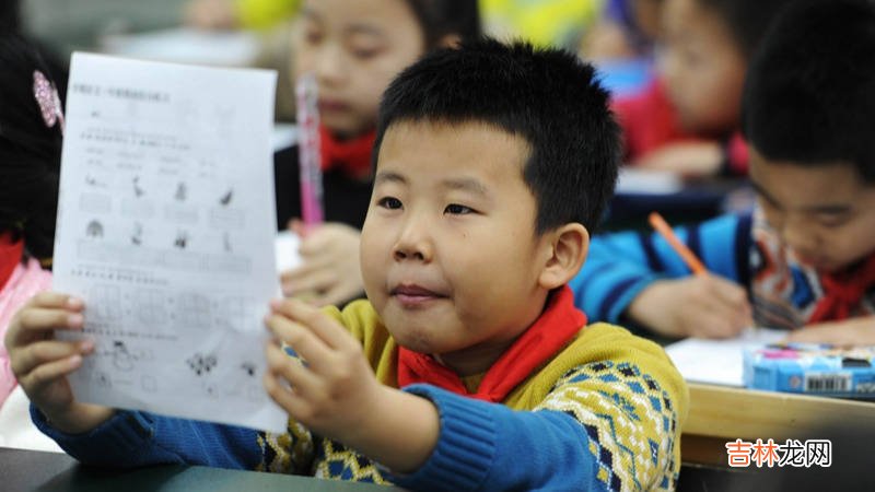 别再被小学假成绩欺骗，缺乏两种能力，小学成绩再好上初中也掉队