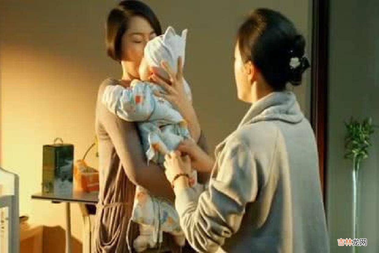 为何许多娃被大人吼后，不生气反而求抱抱？知道危害，你还敢吼吗