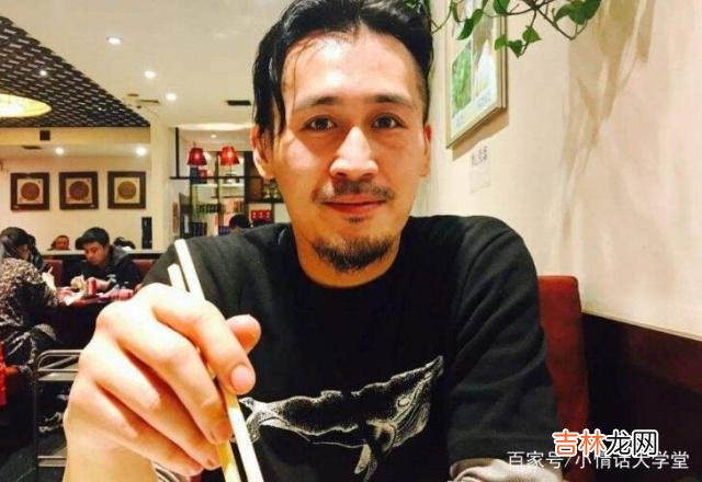 导读：为什么有的人总喜欢喝酒？虽然不是绝对性的 知道喝酒伤身，但心里的苦，只能放在酒里