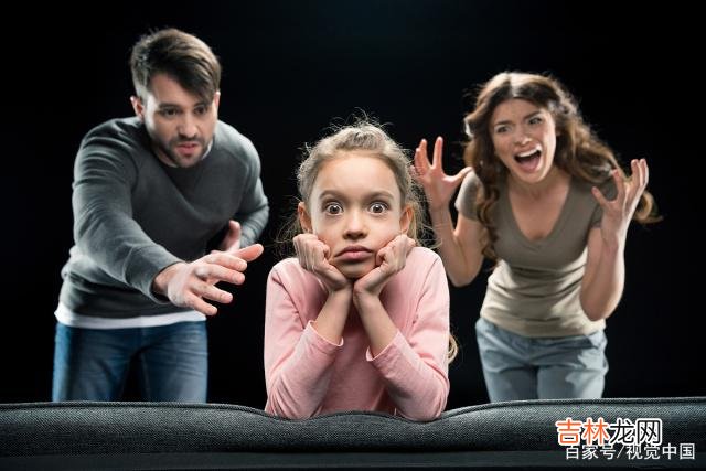 导读：孩子的心灵纯洁而又美丽 我们应该好好的经营自己的婚姻，让我们的孩子拥有一个幸福的家