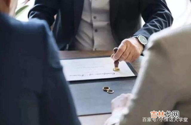 导读：夫妻相处 不要让两人的关系走向“你不说，我也不想懂”的轨道