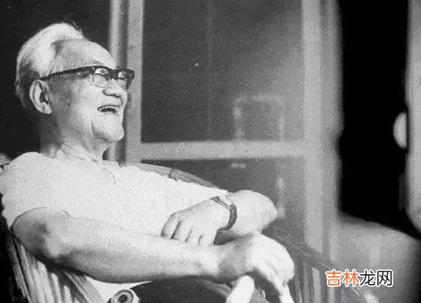 巴金逝世17年:男人最深情的样子,他都有了