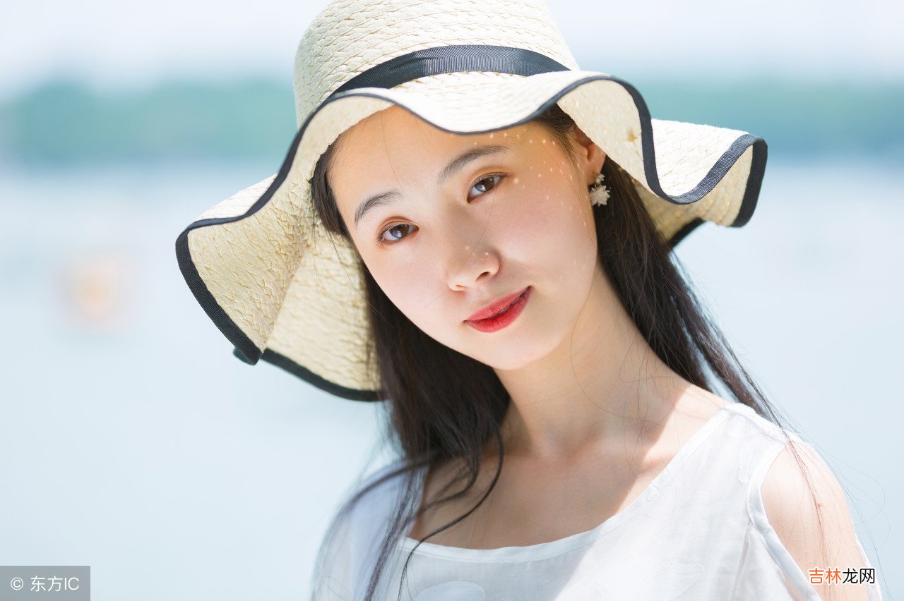 婚姻就像一艘漂浮在海面上的船只 婆媳关系，就像油，能让婚姻运转得更加顺利