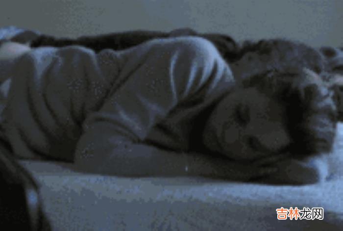 男生们你们知道吗？其实女生很喜欢你把她紧紧抱在怀里的感觉你们是哪一种拥抱姿势呢？<str...|其实女生很喜欢  你把她紧紧抱在怀里的感觉