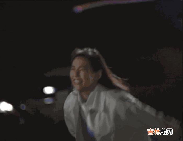男生们你们知道吗？其实女生很喜欢你把她紧紧抱在怀里的感觉你们是哪一种拥抱姿势呢？<str...|其实女生很喜欢  你把她紧紧抱在怀里的感觉