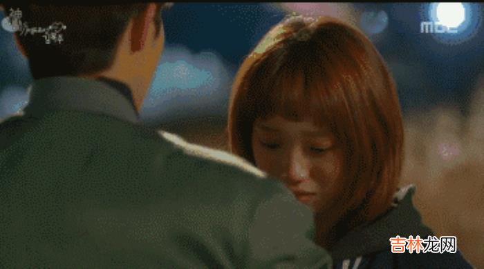 男生们你们知道吗？其实女生很喜欢你把她紧紧抱在怀里的感觉你们是哪一种拥抱姿势呢？<str...|其实女生很喜欢  你把她紧紧抱在怀里的感觉