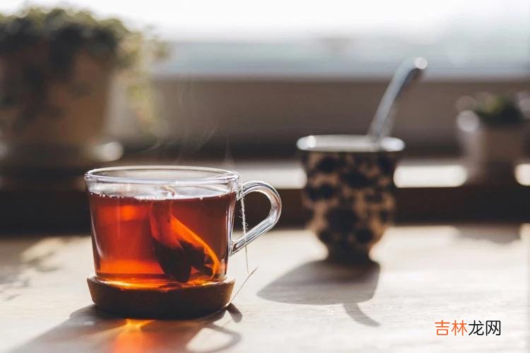 心理学：为什么结婚时间久了，越过越没意思？