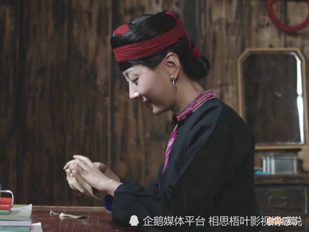 《那山那海》蓝菊香：总有一些深情，等不来想要的结局