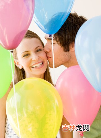 导语:在茫茫人海中遇见你的那个他是非常不容易的 做到这四点,你的婚姻和爱情一定能够长久