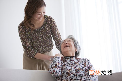导语：生活中的媳妇们该如何和婆婆友好的相处呢 生活中的媳妇们该如何和婆婆友好的相处呢，不妨试试以下的六句话