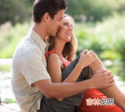 导语：日久生情 什么样的关系适合慢热型的日久生情