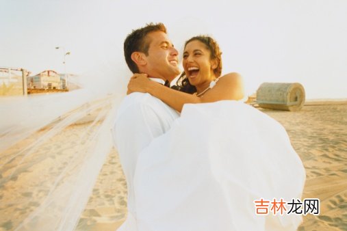 导语：婚姻不仅仅是两个人的事情 学会这几招，把恋爱修成婚姻正果的成功率提高了