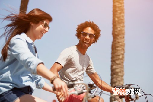 导语：男人在结婚之后 男人结婚后，如何处理男人的恋母情结，妻子该如何处理