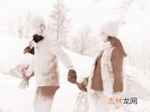 五行缺水的人做什么可以赚大钱