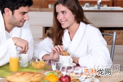 导语：什么样的男人才是可以让女人放心嫁的？不是外貌 什么样的男人才是可以让女人放心嫁的？