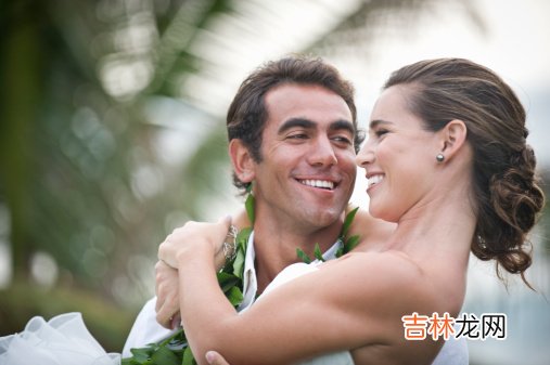 导语：没有男人能抵挡得住女人的撒娇 没有男人能抵挡得住女人的撒娇，不同的女人撒娇时各有千秋