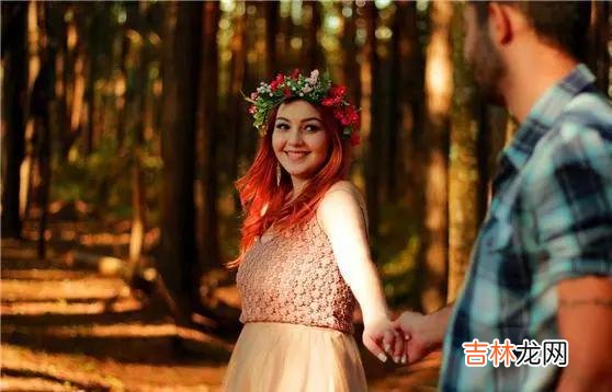 60岁老人哭诉：“老牛吃嫩草”只会苦了自己，男人别犯傻
