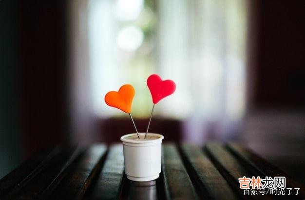 其实 人因为努力而有了价值，因为有了价值生命才有了意义