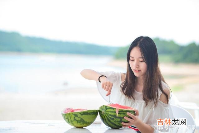 成功学大师卡耐基也曾说过：当今社会 在交友时，别人真诚，你也要拿出真心