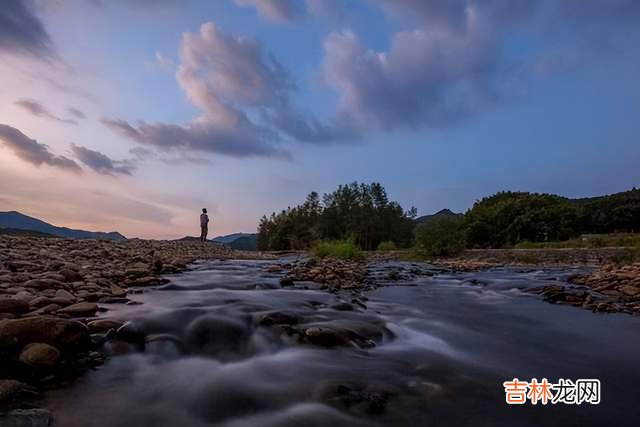 到底要给回避型依恋怎么样的空间，才是合适的？