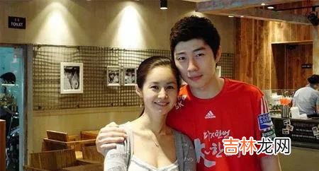 40岁老板娘终于接受她的爱意，我终于知道她为什么喜欢我