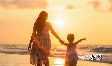 夜晚里 生活中，有很多像我这样的人，表面上很坚强，内心里很脆弱