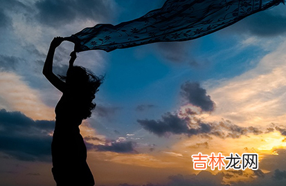 丁巳日命中注定的配偶 为什么丁巳最富贵