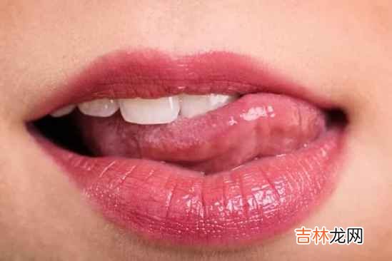 相亲时候大多需要做简短的自我介绍 女生相亲自我介绍7要素，你做到了吗？
