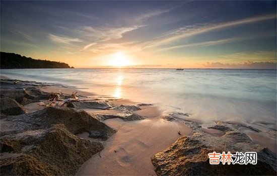 假离婚出轨有错吗如果说两个人因为家里的催婚或者是一些难以说明的关系 如果两个人没有再复合的可能的话，这个时候出轨是没有错的