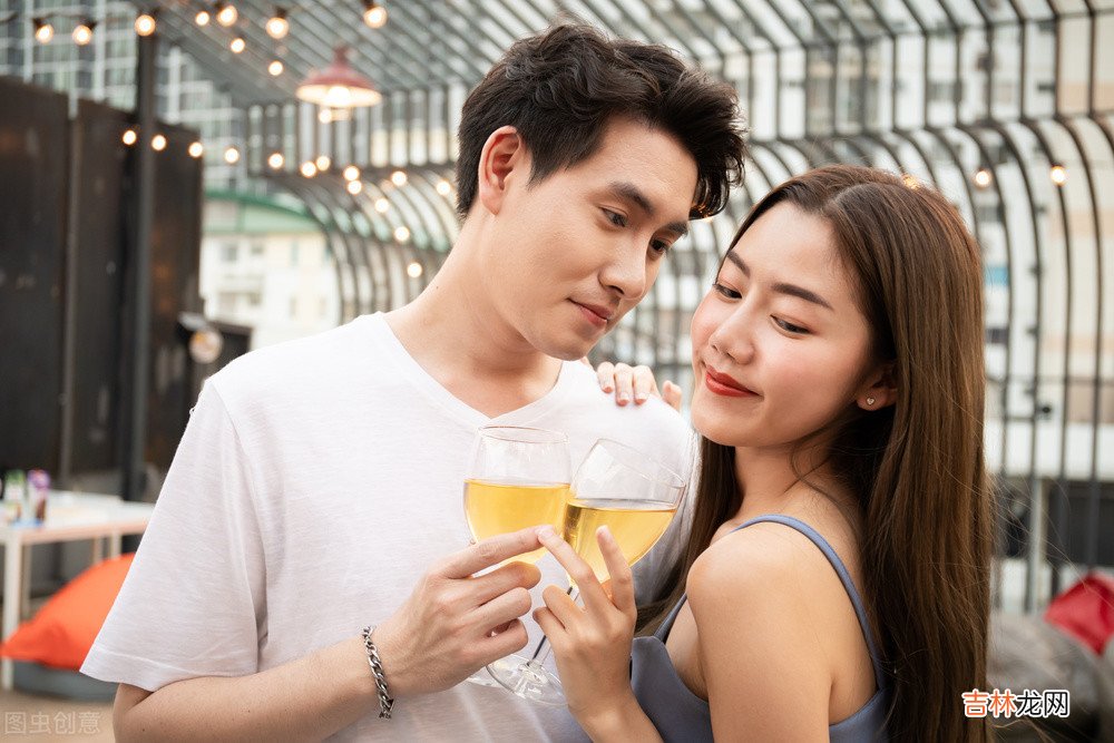 恋爱中的奇葩现象：擅长说谎话的男人，从来不缺女朋友