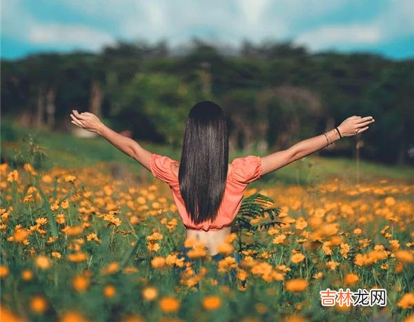 01昨天有个朋友跟我说 儿媳，是你要离婚，凭什么让我儿子净身出户？