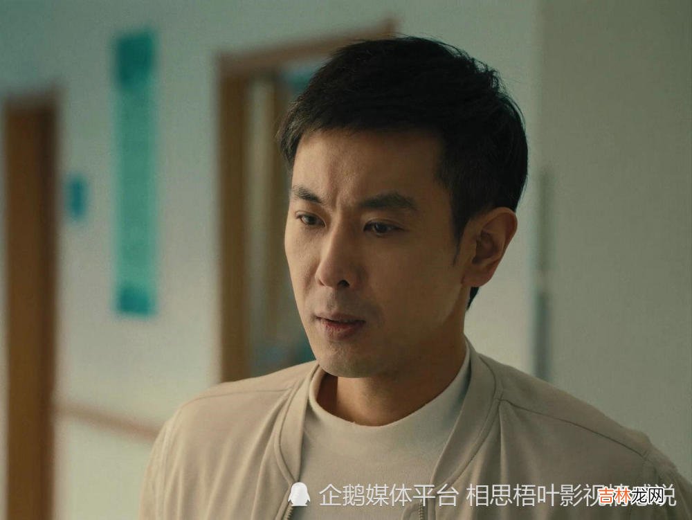 《促醒者》：养父精心照顾，生父总是逃避，陪伴才是亲情的源头
