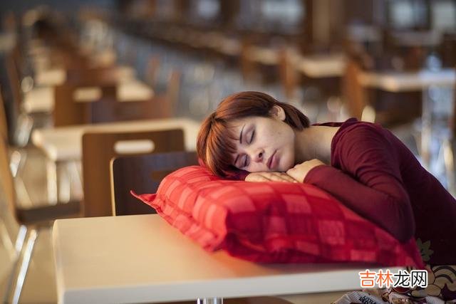 01善良本身没有任何问题 他们的善良带有锋芒,别人不敢欺负他们