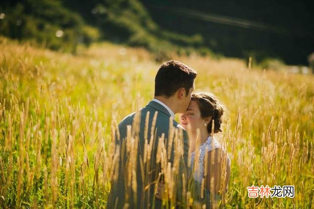 01每个人内心都有“执念” 婚姻幸福的关键不是“爱情”，而是“爱自己”