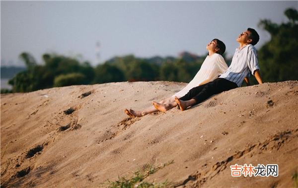 01人生很多事都是如此：话语权和决定权掌握在“强者”手中。|在结婚这件事上，优秀的女人就是有资格对婚姻挑三拣四